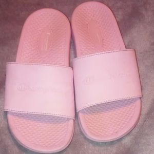 Pink Champion slip on's